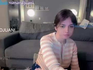 Freechat vanandjuani on Chaturbate