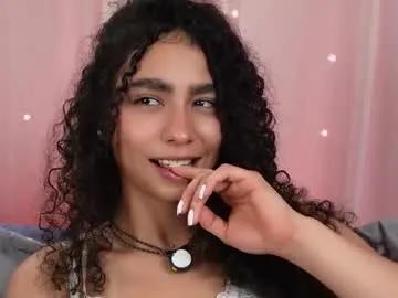 vicky_curly on Chaturbate