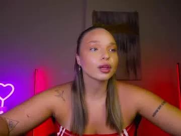 viollasinzz on Chaturbate