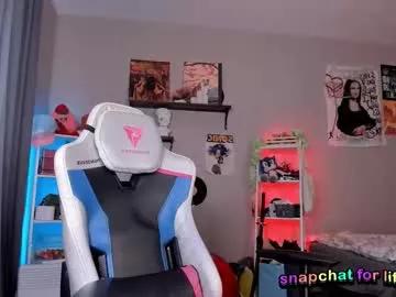 Freechat vivian_qwerty on Chaturbate