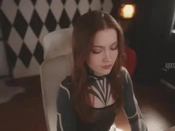 Private ynnenbrynn on Chaturbate