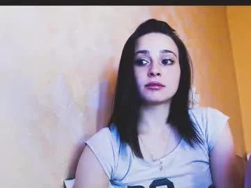 Freechat yzza_suave on Chaturbate