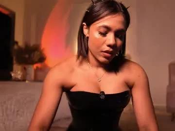 zoevidal_ — GOAL: TAX FOR LOOKING [2431 tokens remaining] Your money looks better in my walletQOS #mistress #latex #pantyhose #femdom #sph