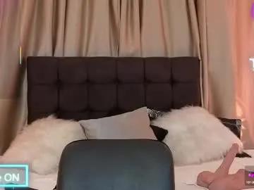 Freechat zuly_zahir_01 on Chaturbate