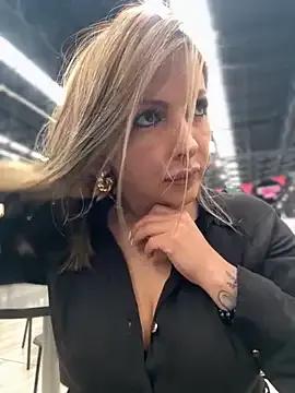 _Abril-Office1 — FirstSquirt Today 