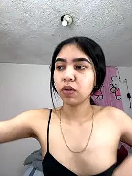 Freechat _Alix_7 on StripChat