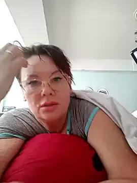 _lady_red_ on StripChat