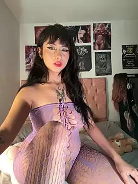 _maki__ — Naked + oil and dance for u^^