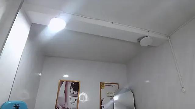 Freechat _wendy_b on StripChat