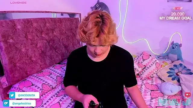 adam_angelssss on StripChat