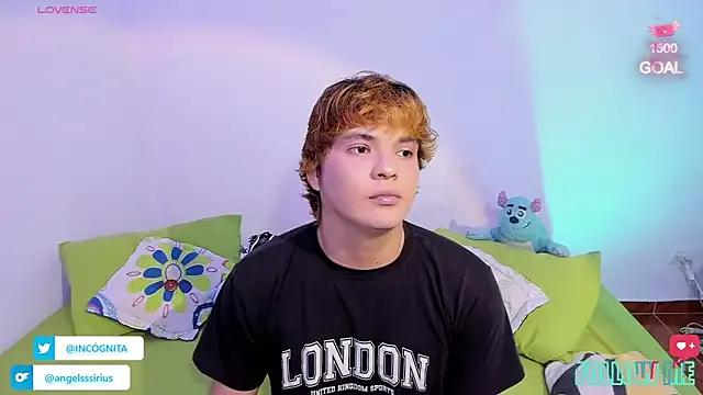 adam_angelssss on StripChat