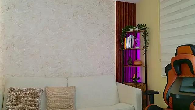 AdanReilly — HAVE YOU SEEN A LONG, STRAIGHT SHOT? :)