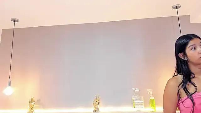 Aida_moreno on StripChat