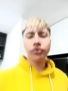 AlexanderCollman on StripChat