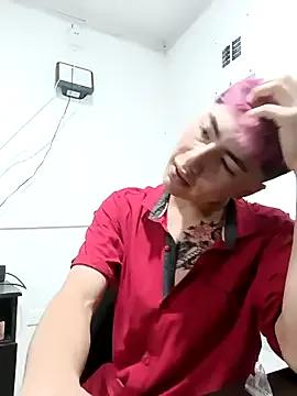 AlexanderCollman on StripChat