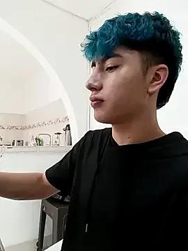 AlexanderCollman on StripChat