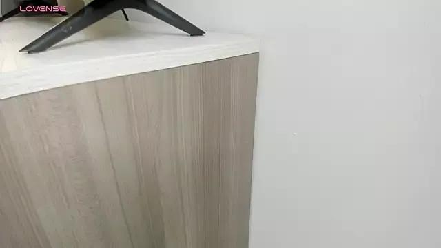 alice__tylor on StripChat