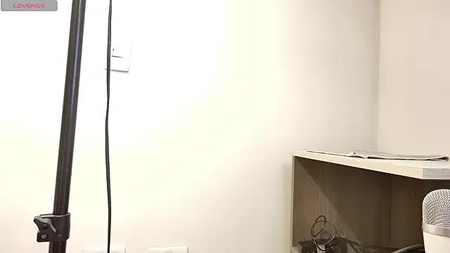 alice__tylor on StripChat