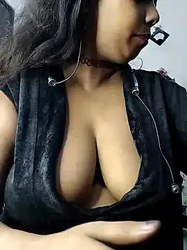 Alina_hot00 on StripChat