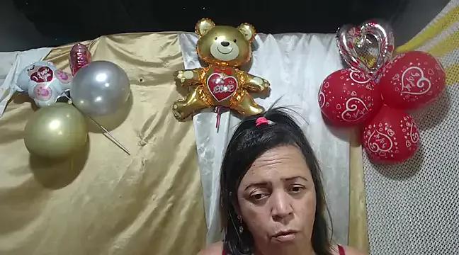 alina_maturehot on StripChat