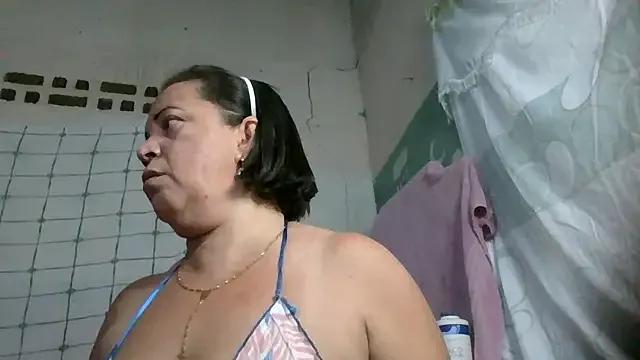 alina_maturehot on StripChat