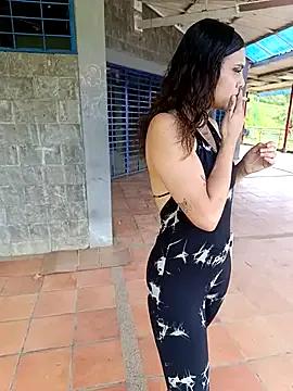 Freechat Alis_1327 on StripChat