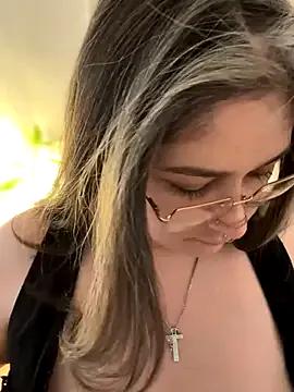 Freechat Alix_Valentine on StripChat