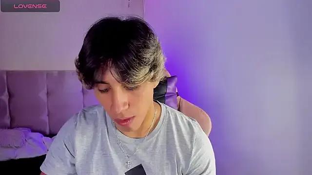 Freechat Allex_Cano on StripChat