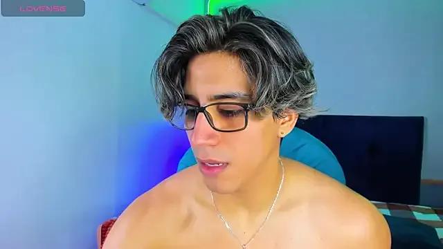 Freechat Allex_Cano on StripChat