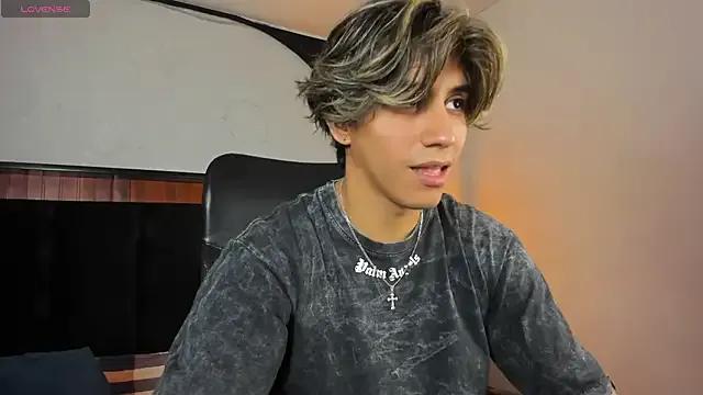 Freechat Allex_Cano on StripChat