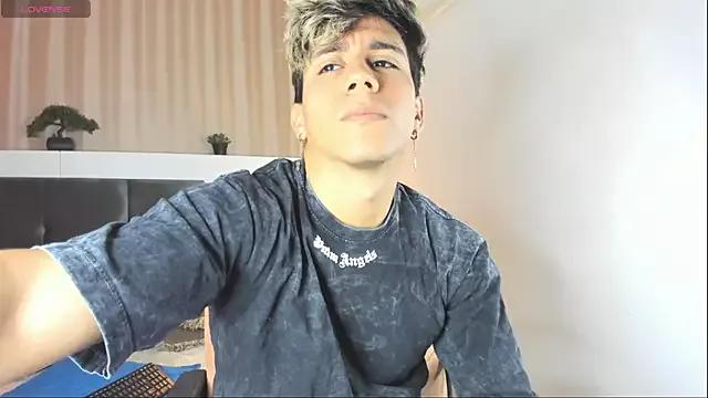 Freechat Allex_Cano on StripChat