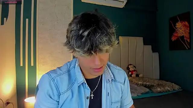 Freechat Allex_Cano on StripChat