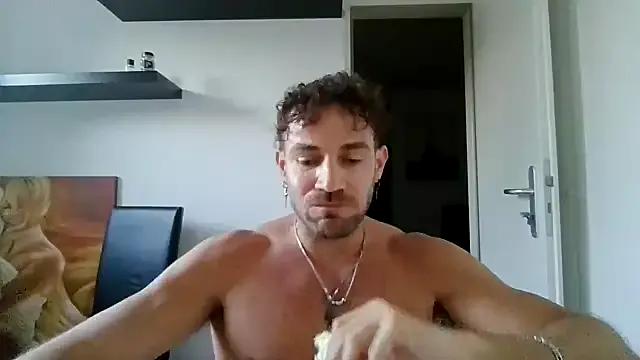 alpha-hunk on StripChat