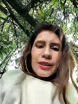 Alysson-- on StripChat