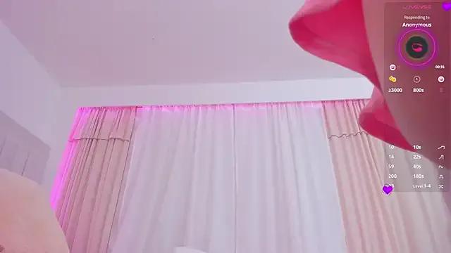 Freechat ami_sweet18 on StripChat