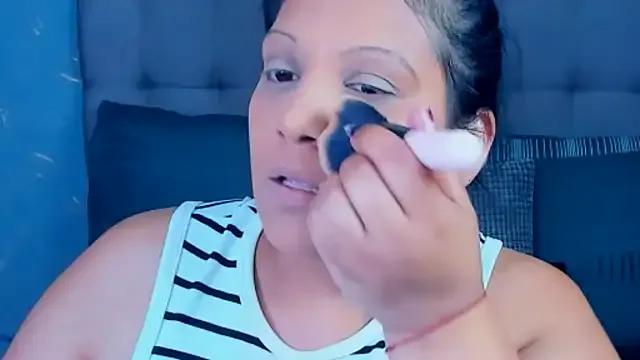 AmyCubes on StripChat