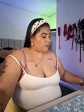 StripChat AndreaKinky is Freechat AndreaKinky — BLOWJOB