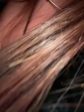 Freechat AndreaMood on StripChat