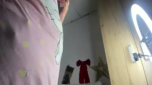 angelica_sparks on StripChat