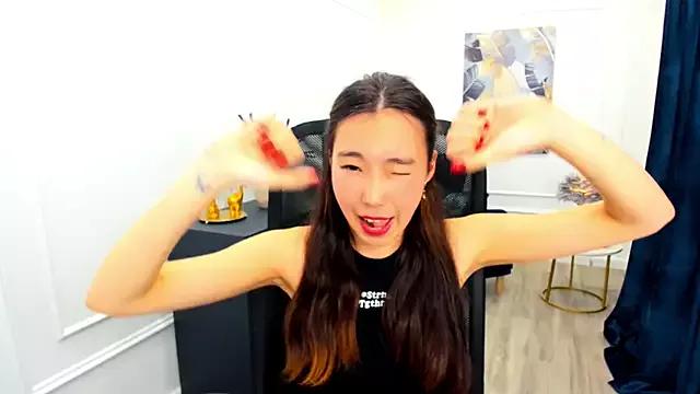 Freechat AnnaReyla on StripChat