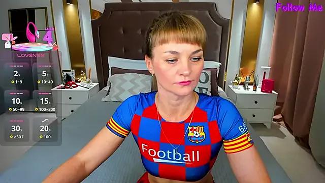 StripChat annasimonsj is Private annasimonsj — bare breasts