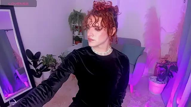 AnntoniaWood on StripChat