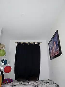 Antonella2_m on StripChat