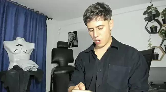 Antonello_Vannucci on StripChat