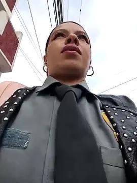 Ariana-07 on StripChat