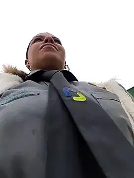 Ariana-07 on StripChat