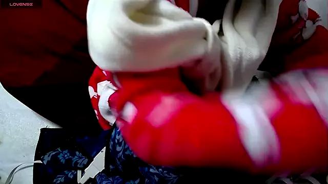 arincolove on StripChat