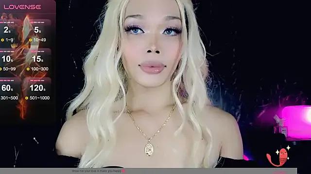 Athena_desire on StripChat