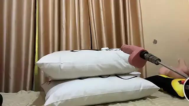 Freechat AudreySpanksFuck- on StripChat