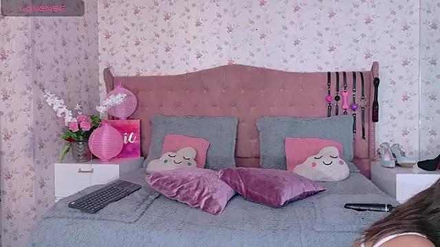 Private AvrillThomas on StripChat